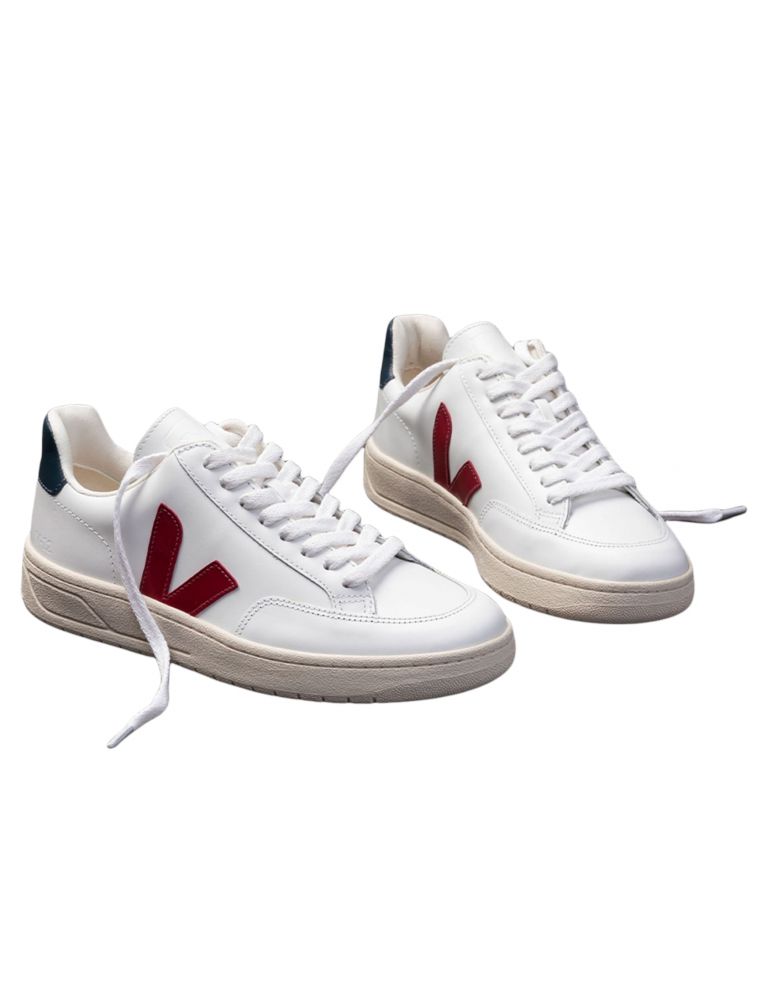 VEJA Men | Tiziana Fausti