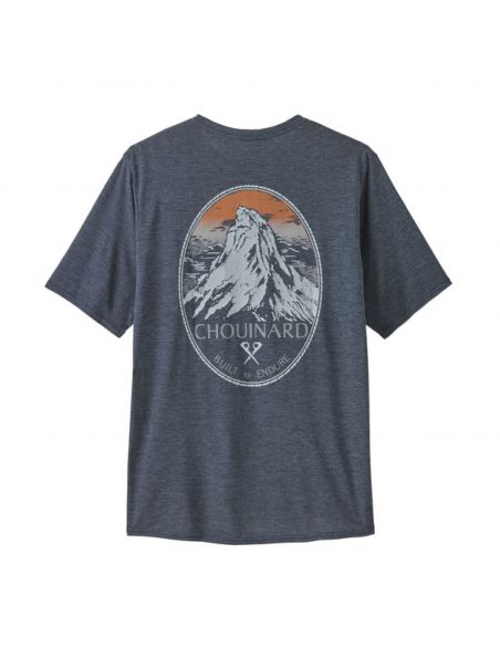 PATAGONIA T-shirt Cap Cool Daily Graphic Uomo Chouinard Crest/Smolder Blue - Fabbrica Ski Sises Biella