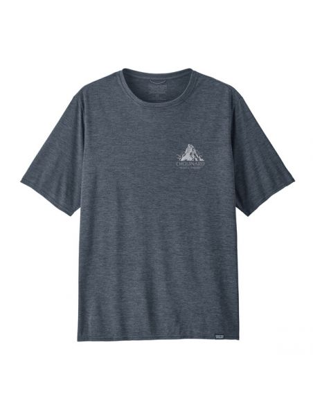 PATAGONIA T-shirt Cap Cool Daily Graphic Uomo Chouinard Crest/Smolder Blue - Fabbrica Ski Sises Biella